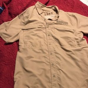 Men’s fishing shirt